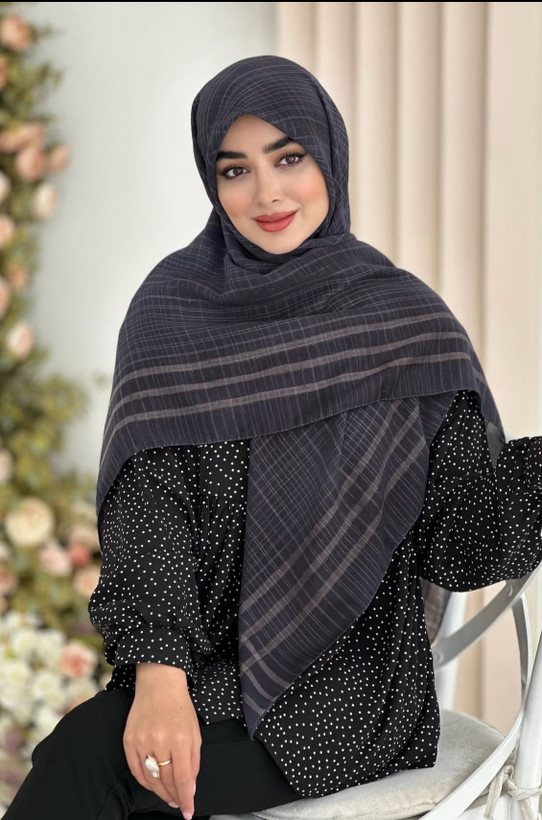 روسری لنین حاشیه لمه